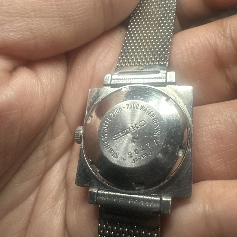 VTG SEIKO 2706-7000 Ladies WATCH 21 JEWELS AUTOMATIC Silver DIAL‎ 26mm - REPAIR